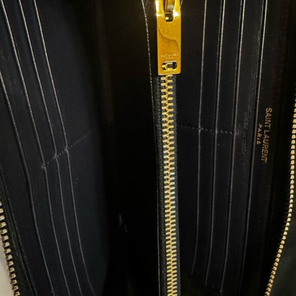 Authentic YSL Yves Saint Laurent Croc Embossed Glossy Zip Wallet Full Inclusion - Picture 5 of 10